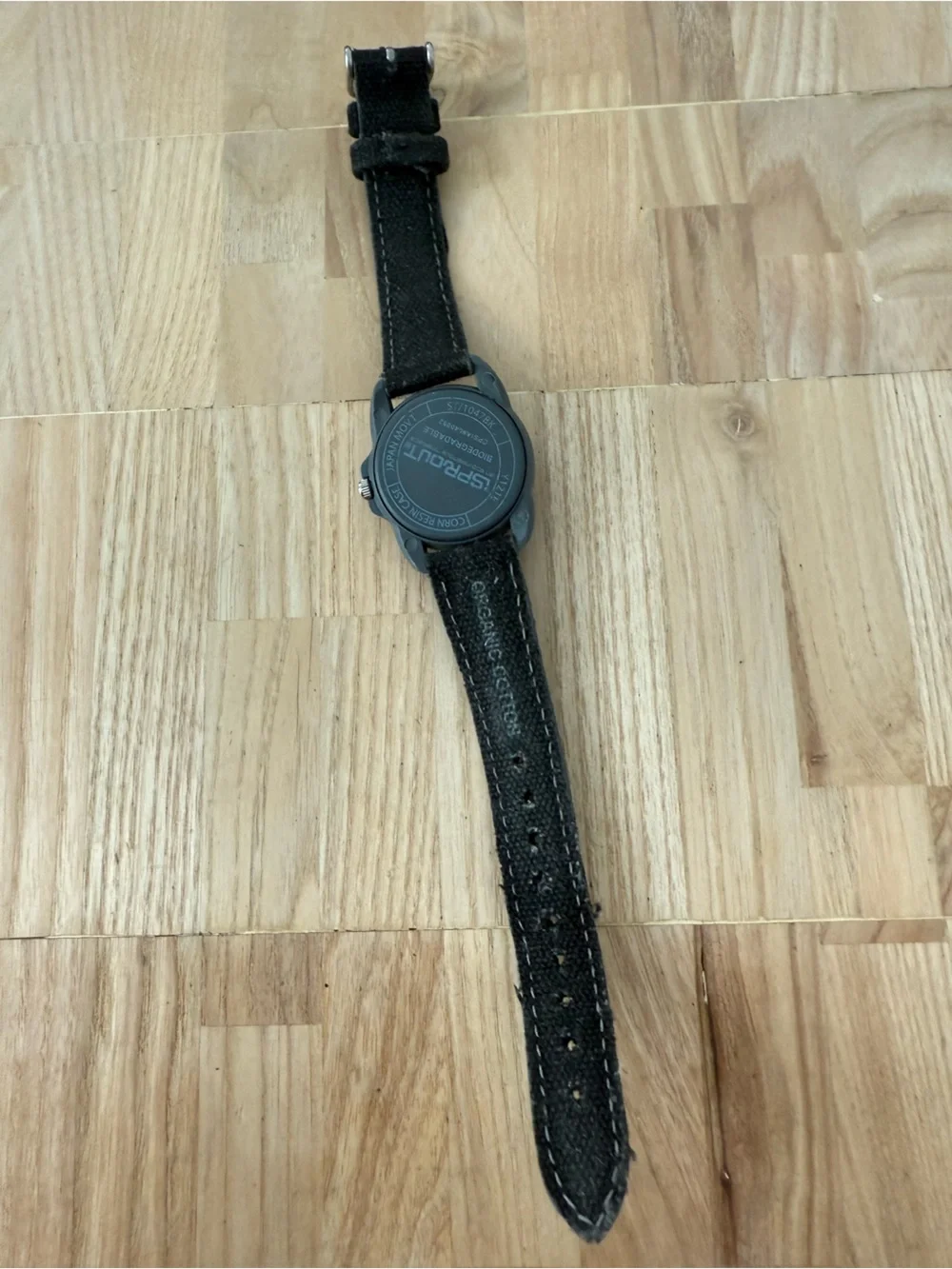 Sprout eco-friendly biodegradable black watch NEW BATTERY